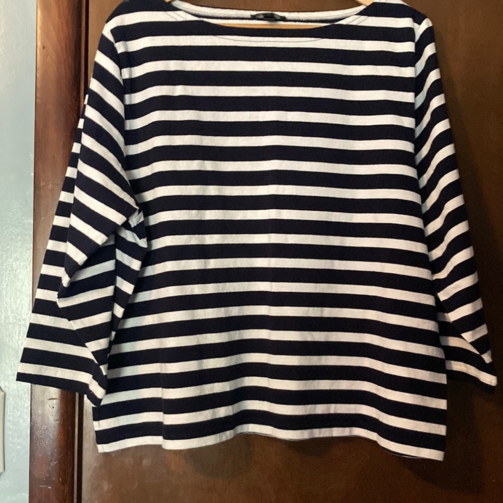 J Crew ballet neck navy and white stripped pullover with 3/4 sleeves